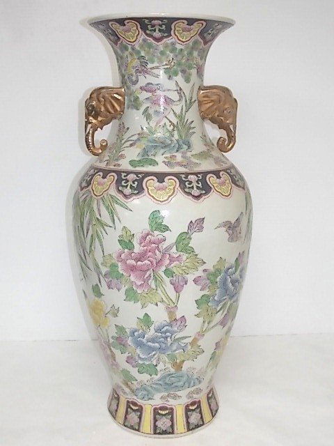 VINTAGE HAND PAINTED CHINESE PORCELAIN FLOOR VASE (1 of 6)