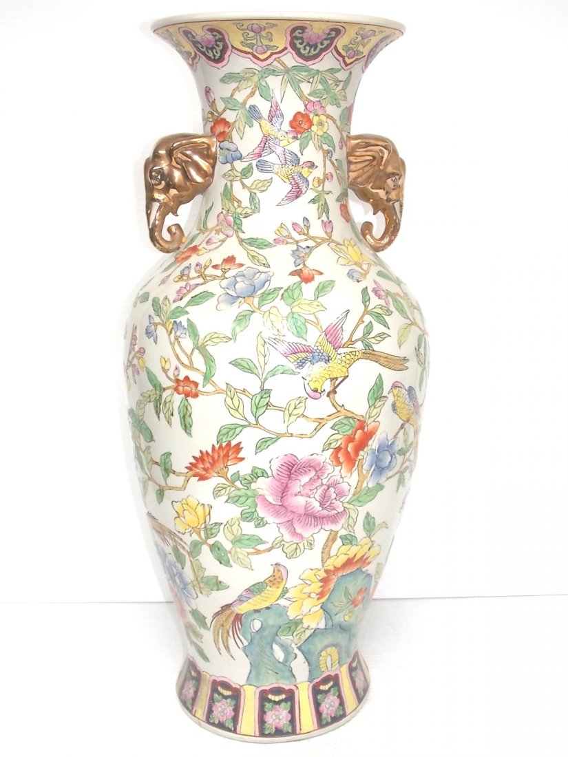 VINTAGE HAND PAINTED CHINESE PORCELAIN FLOOR VASE (1 of 6)