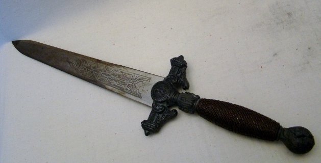 Vintage Knights Dagger, stamped "TOLEDO", w/lions heads - 2