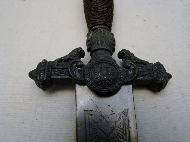 Vintage Knights Dagger, stamped "TOLEDO", w/lions heads - 4
