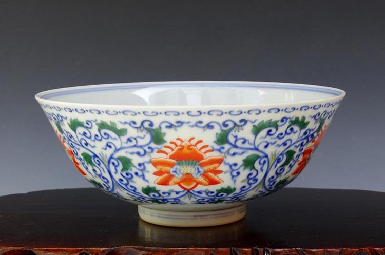 A Chinese Qing B/W and Dou Cai Porcelain Bowl: A Chinese Qing Blue White and Dou Cai Porcelain Bowl with Qianlong Mark, Size: H*D 6.5*15.5cm, Highly Important Item, Auction Classification and Museum Quality Guarantee.