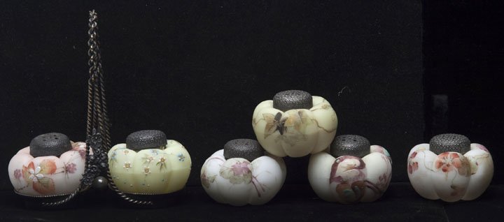 Mt. Washington Tomato Salt Shakers, Lot of Six (1 of 1)