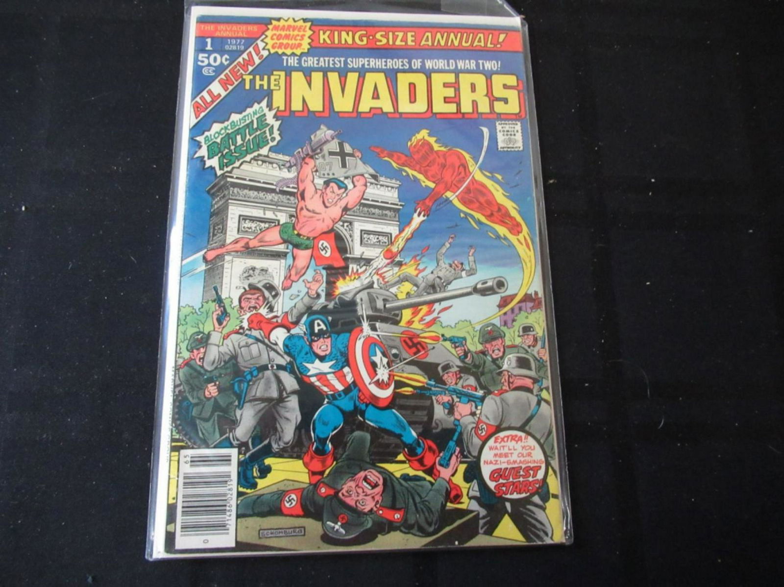 The Invaders #1 King-size Annual 1977: The Invaders #1 King-size Annual 1977 very nice condiiton