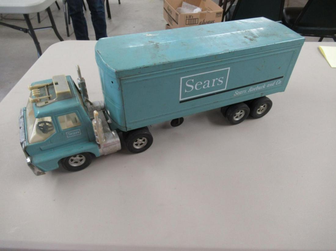 ERTL Sears, Roebuck and CO Tractor & Trailer: ERTL Sears, Roebuck and CO Tractor & Trailer - great shape light wear - 22 inch long