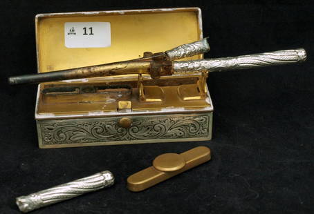 Travelling Hair Curlers: Cased Hallmarked Sterling Silver Travelling Hair Curlers Set, note handle broken. Birmingham marked. Complete with Burner mechanism. Collectable Set.