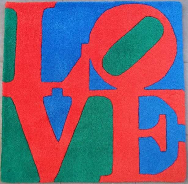 INDIANA Robert : "Classic LOVE" - orig. 30x30" SIGNED: ARTIST : Robert INDIANA TITLE : Heliotherapy LOVE MEDIUM : Wool hand tufted rug SIGNATURE : The COA on the back bears the printed