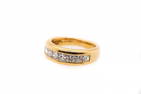 18K Yellow Gold Diamond Band