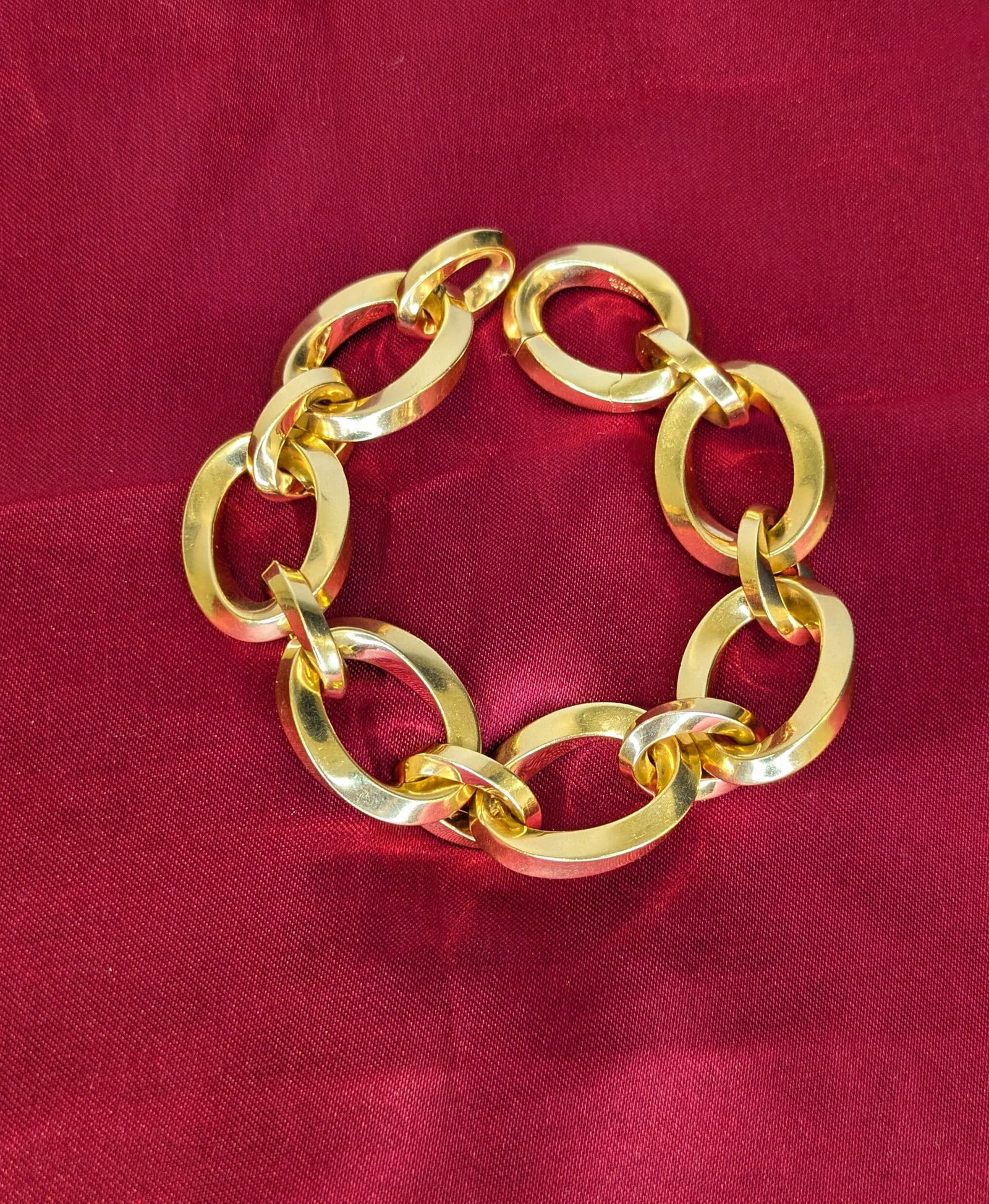 Tiffany & Co. Curb Link Bracelet (1 of 5)