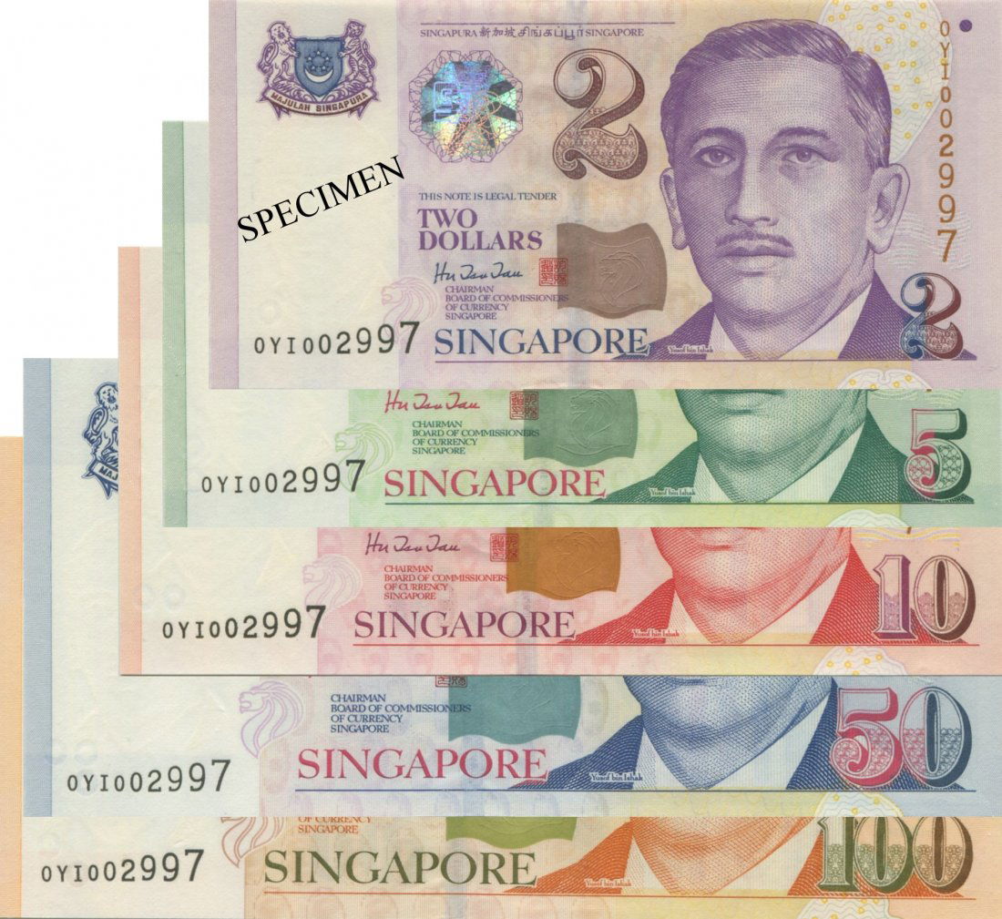 Presidential, $2; $5; $10; $50; $100 5pcs. all SN are: Singapore, Presidential, $2; $5; $10; $50; $100 (1999) Dr. Hu Tsu Tau (red seal) 5pcs. all SN are same OYI 002997. with 24k Gold Certificate of Authenticity no. AA 0706. Mintage 5000 sets. 新