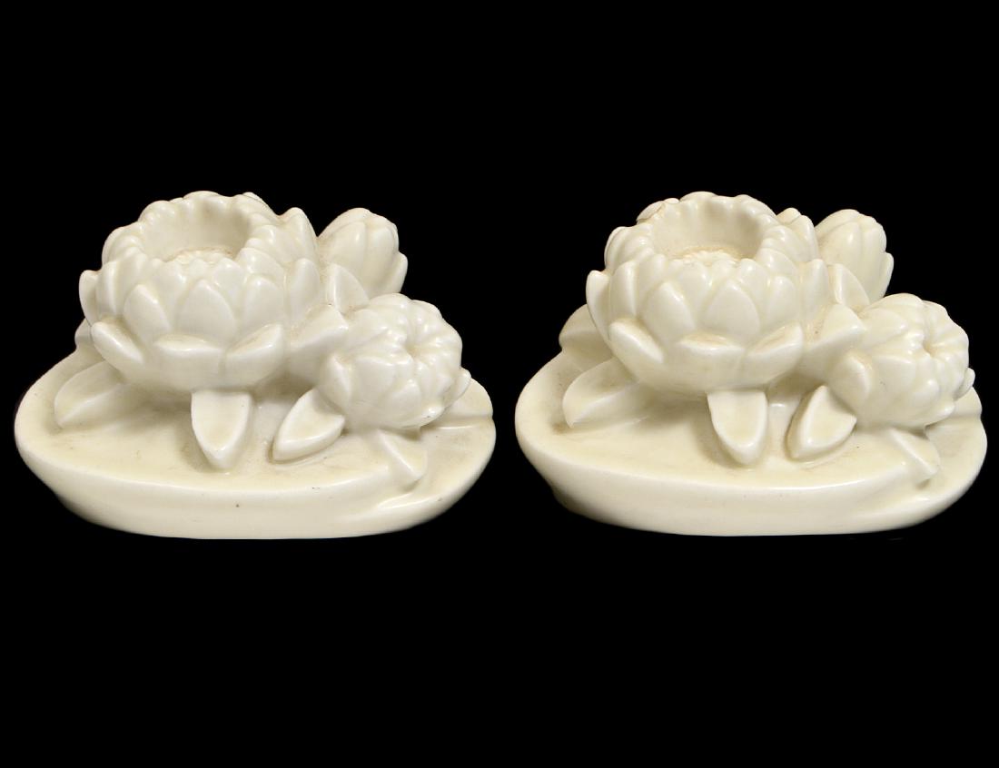 PAIR OF ROOKWOOD FLORAL MOLDED BOOKENDS (1 of 6)