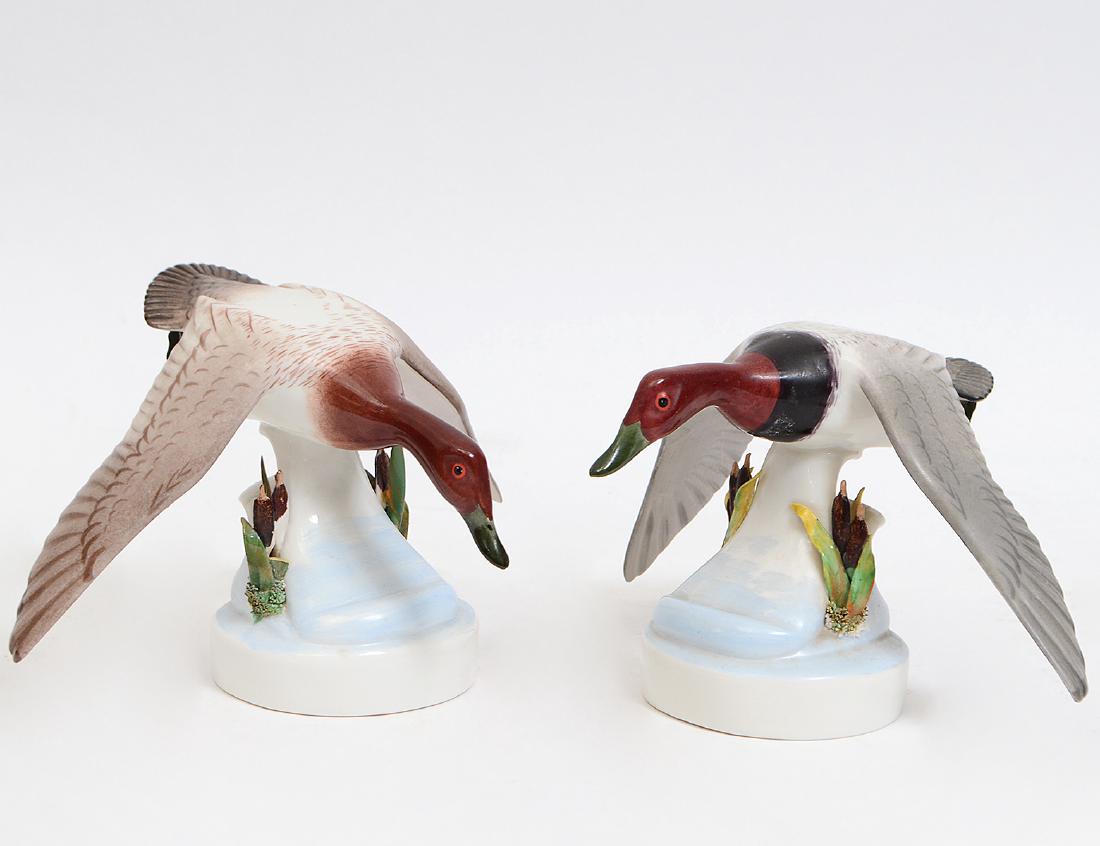PAIR OF BOEHM PORCELAIN “CANVASBACK” DUCKS (1 of 7)
