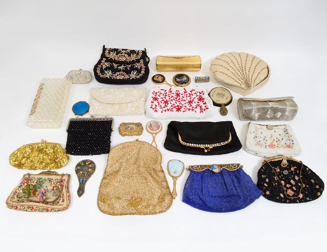 LARGE GROUP OF ASSORTED LADIES HANDBAGS & PURSES (1 of 7)