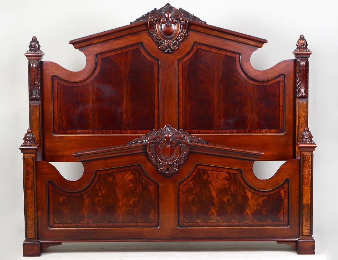 AMERICAN ROCOCO STYLE CARVED MAHOGANY 'NATCHEZ' (1 of 7)