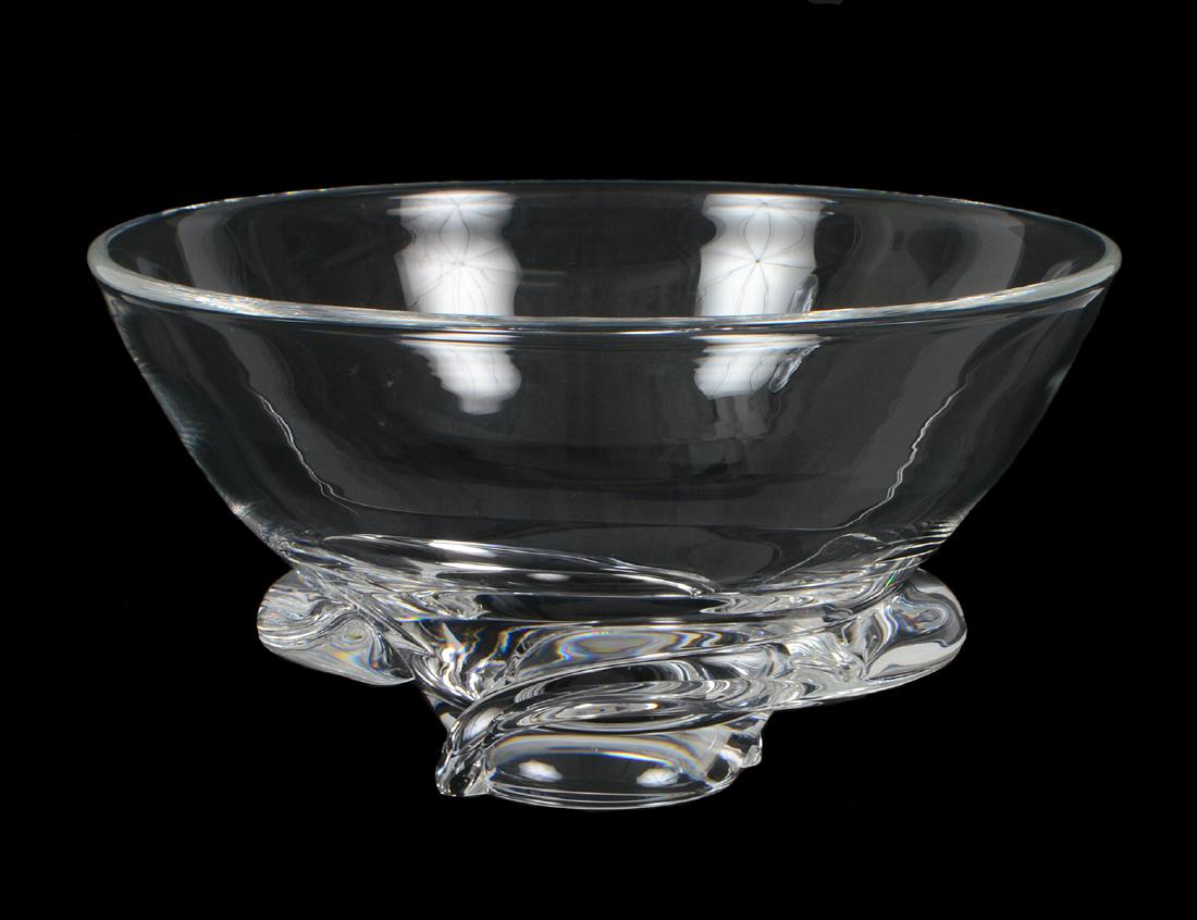 STEUBEN COLORLESS GLASS CIRCULAR BOWL (1 of 4)