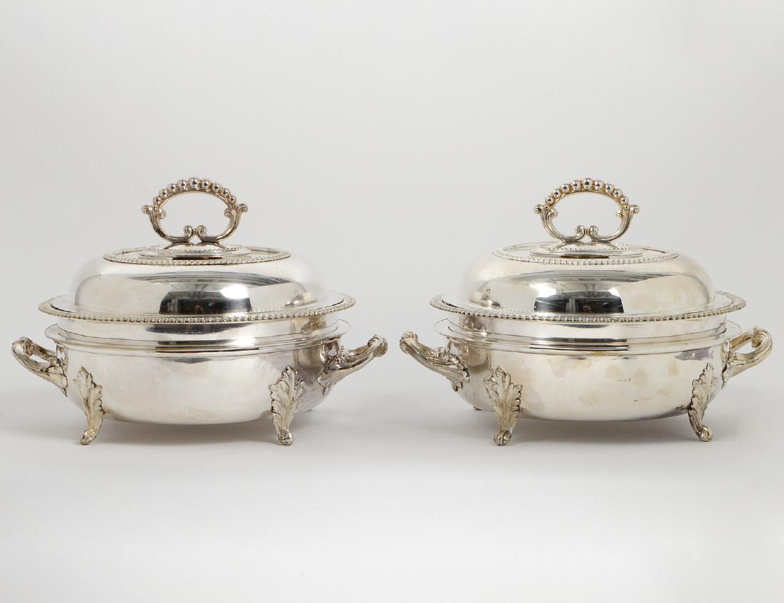 PAIR OF ENGLISH SILVER PLATE COVERED VEGTABLE DISHES (1 of 4)