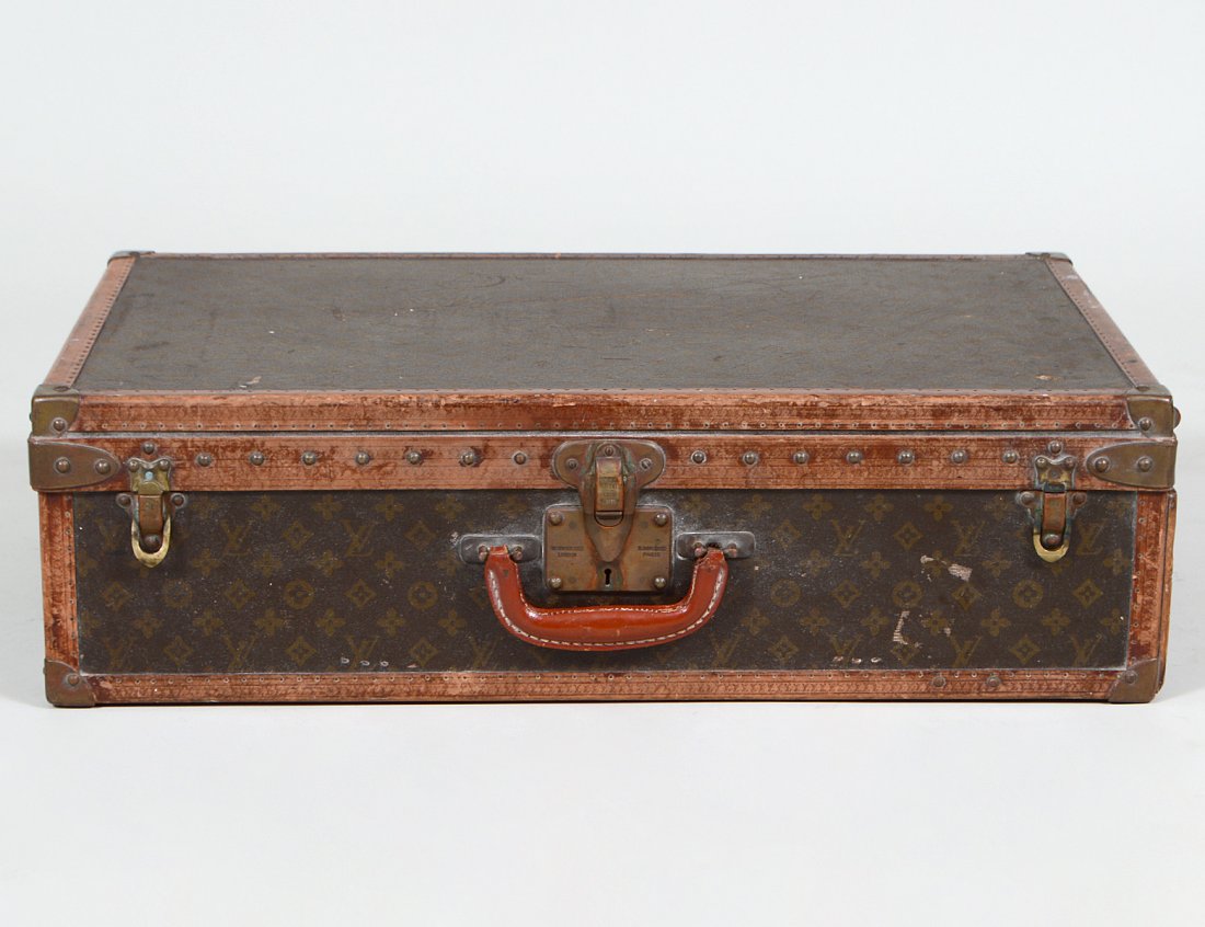 VINTAGE LOUIS VUITTON LEATHER BOUND SUITCASE (1 of 10)