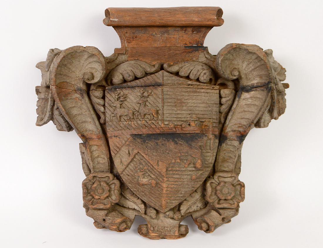 ANGLO/GERMAN CARVED OAK ARMORIAL DEVICE (1 of 4)