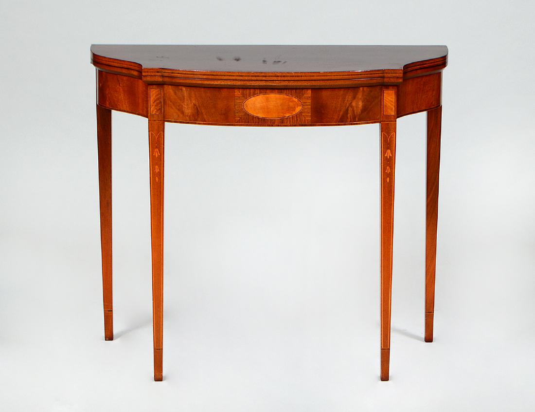 FEDERAL STYLE INLAID MAHOGANY CARD TABLE (1 of 3)