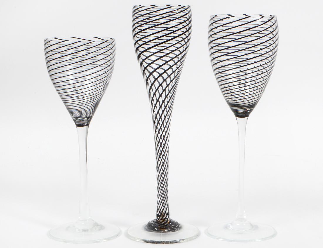 ITALIAN LATTICINO GLASS PART STEMWARE SERVICE (1 of 1)