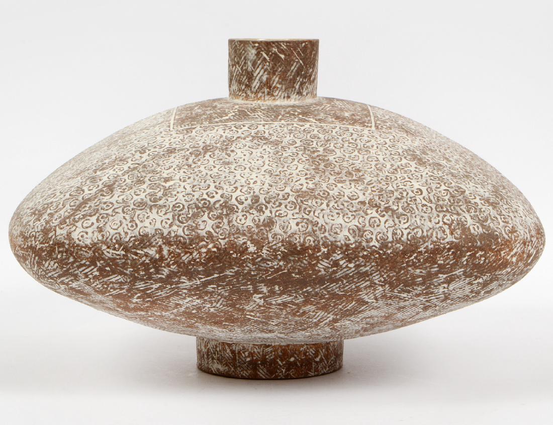 CLAUDE CONOVER (1907-1994) EARTHENWARE VESSEL (1 of 4)