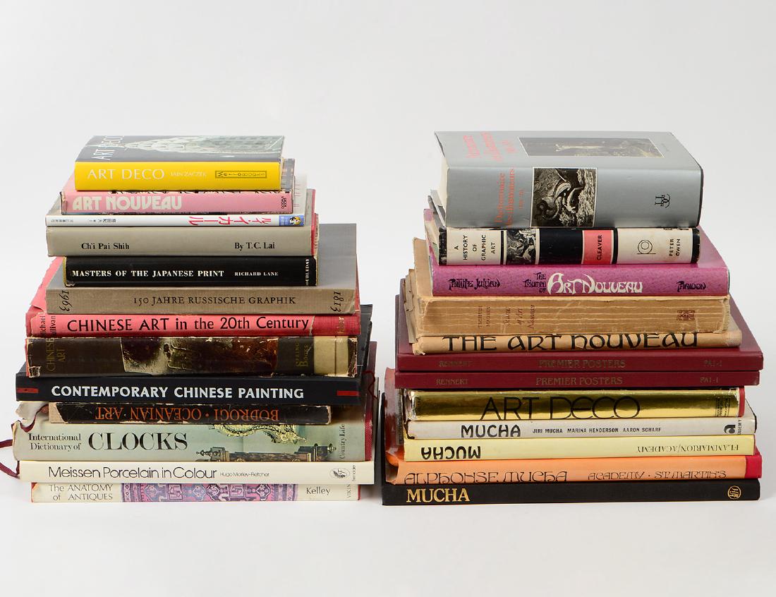 25 ART NOUVEAU, DECORATIVE & GRAPHIC DESIGN BOOKS (1 of 3)