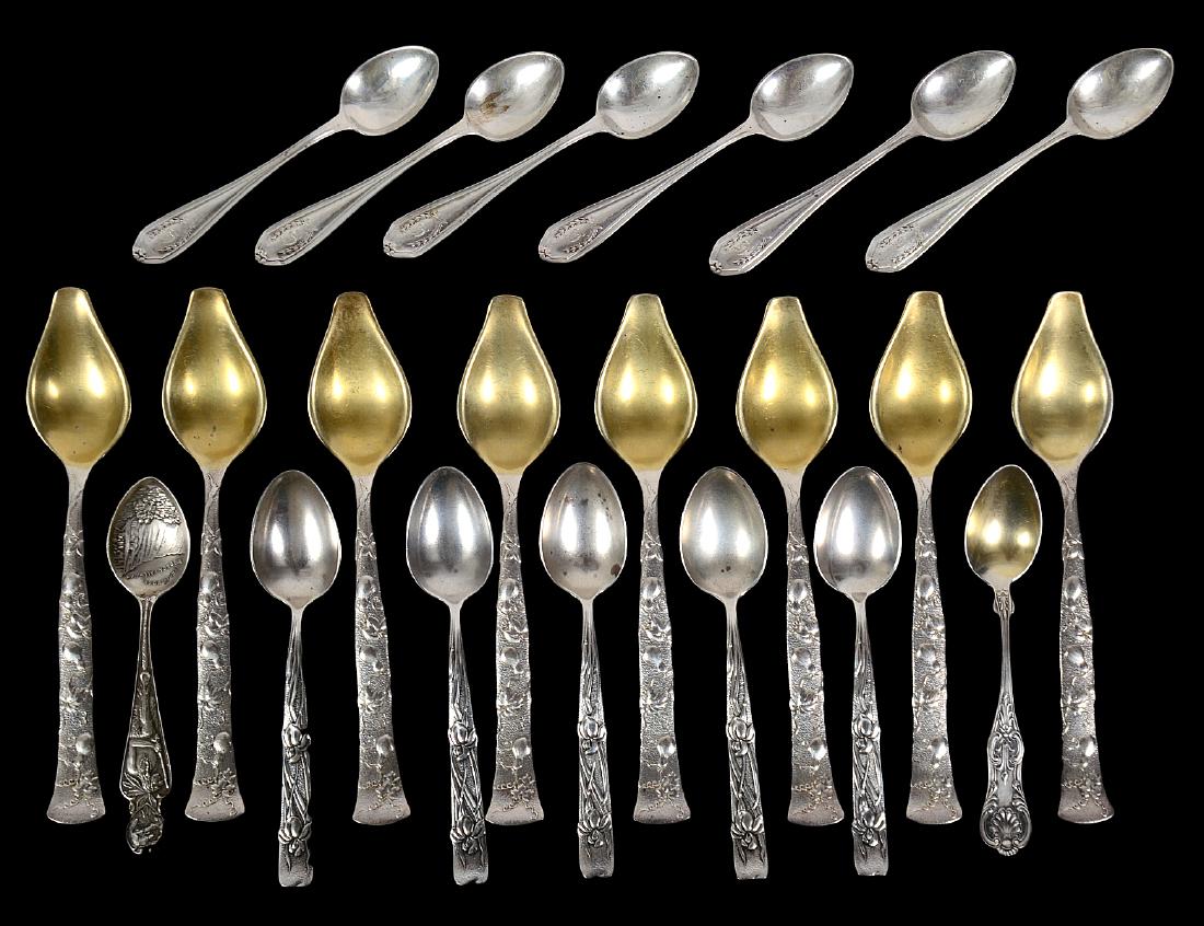 GROUP OF AMERICAN STERLING SILVER (1 of 3)