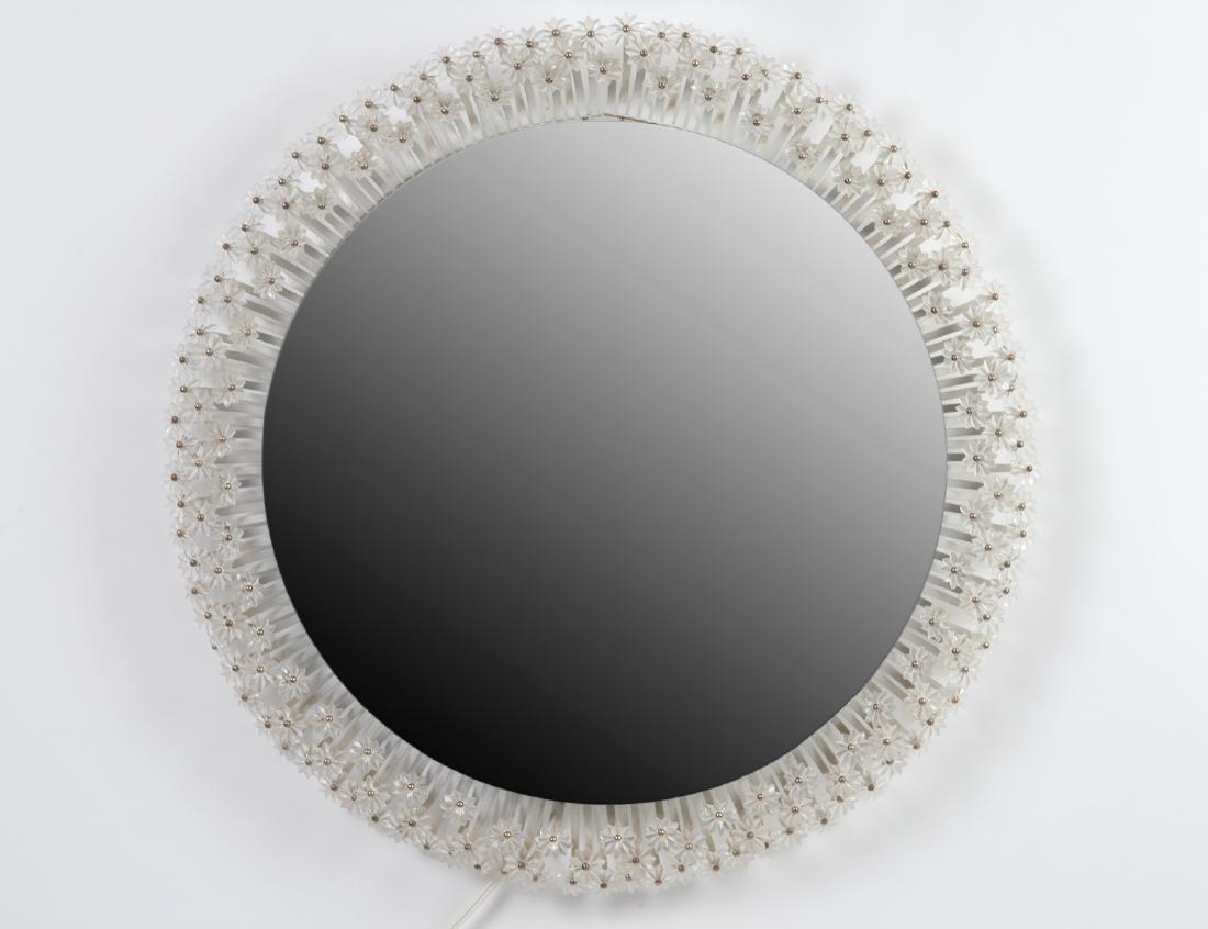 CONTEMPORARY CIRCULAR STEJNAR MIRROR: With LED backlight. Diameter 26".