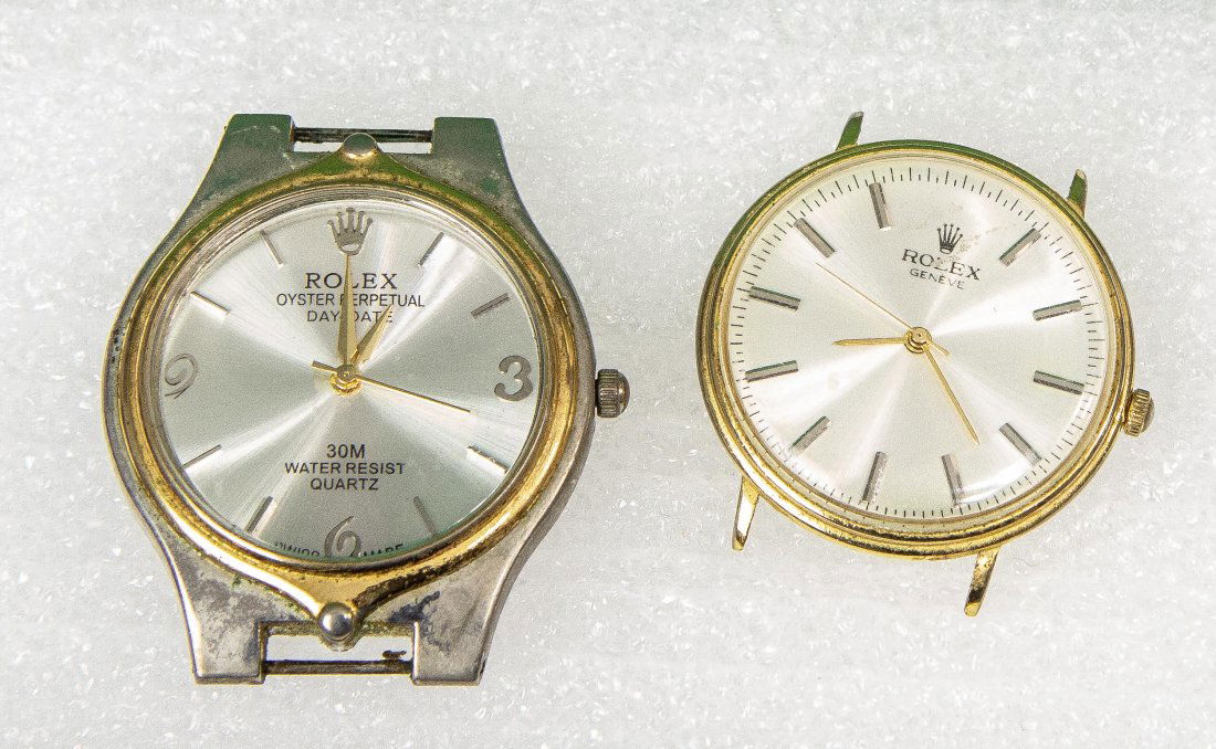TWO GENTLEMEN’S GOLD TONED WATCHES (1 of 3)