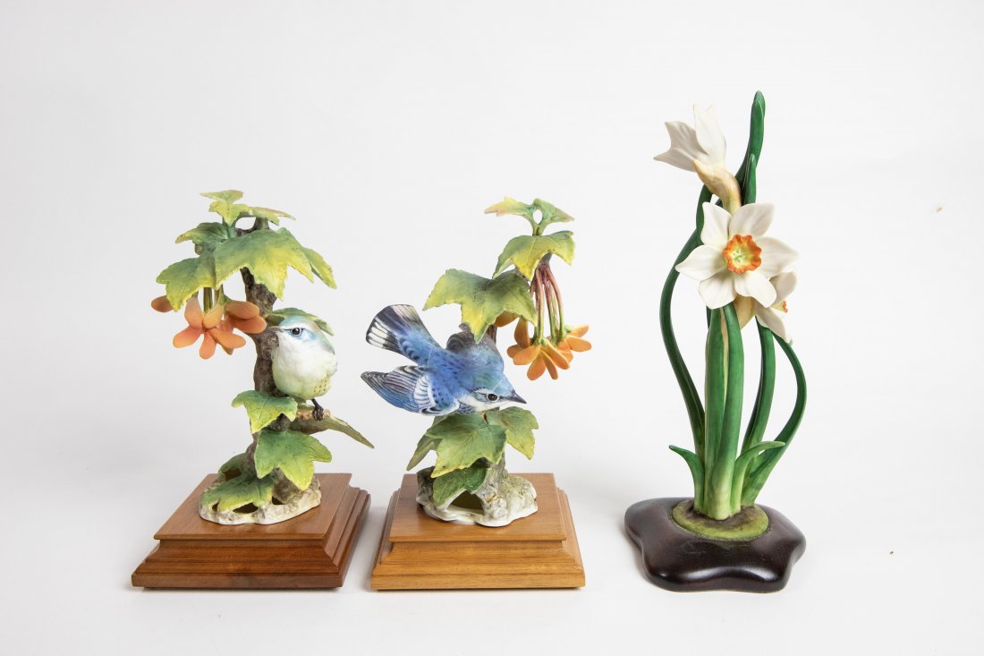 TWO ROYAL WORCESTER BIRD GROUPS & CYBIS DAFFODIL (1 of 4)