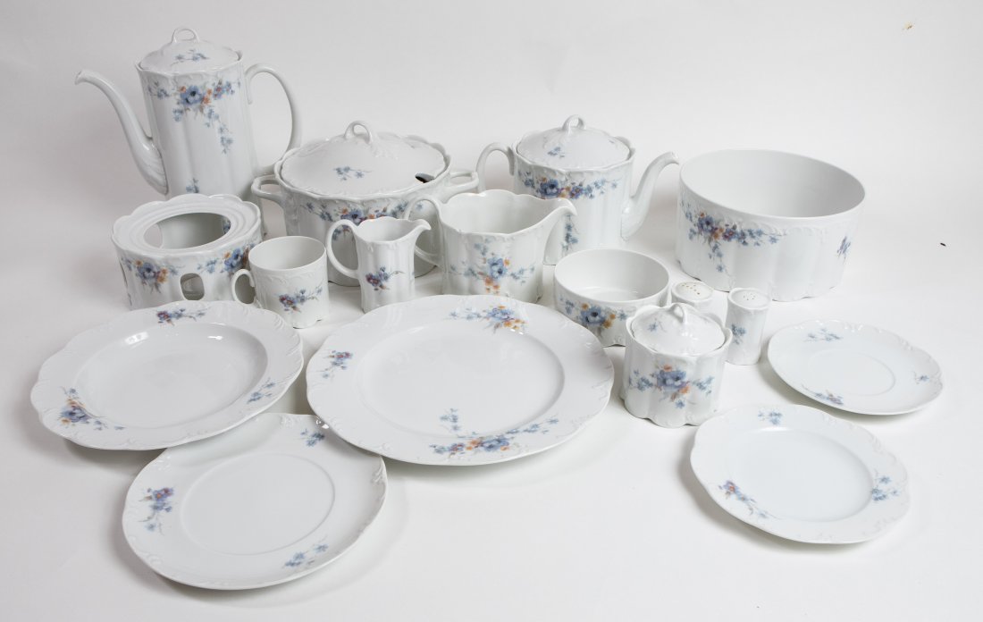 ROSENTHAL PARTIAL PORCELAIN DINNER SERVICE (1 of 2)