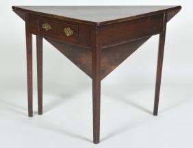 GEORGIAN PROVINCIAL OAK TRIANGULAR SIDE TABLE (1 of 4)