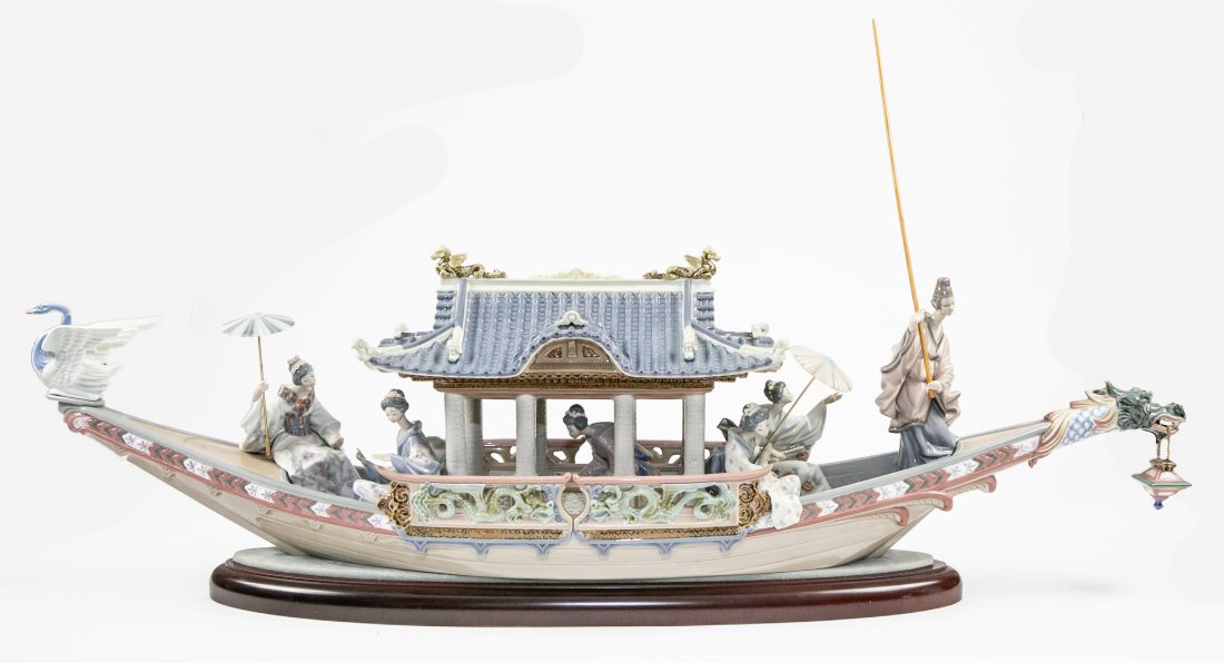 LLADRO PORCELAIN KITAKAMI CRUISE BOAT (1 of 13)
