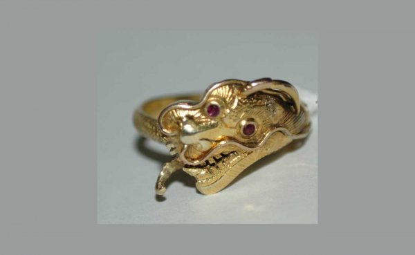 22kt Gold Dragon Ring with Ruby Point Eyes, 5.1 pt