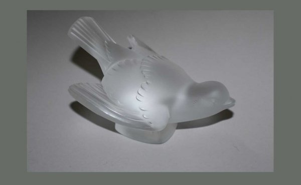 A Lalique France Crystal Songbird with Frosted Etc