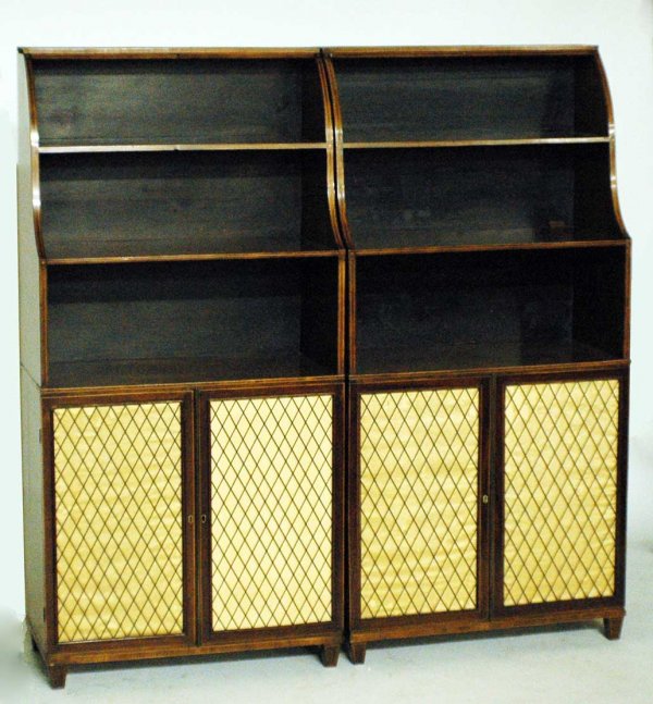 GOOD PAIR OF REGENCY MAHOGANY CHIFFONIERS
