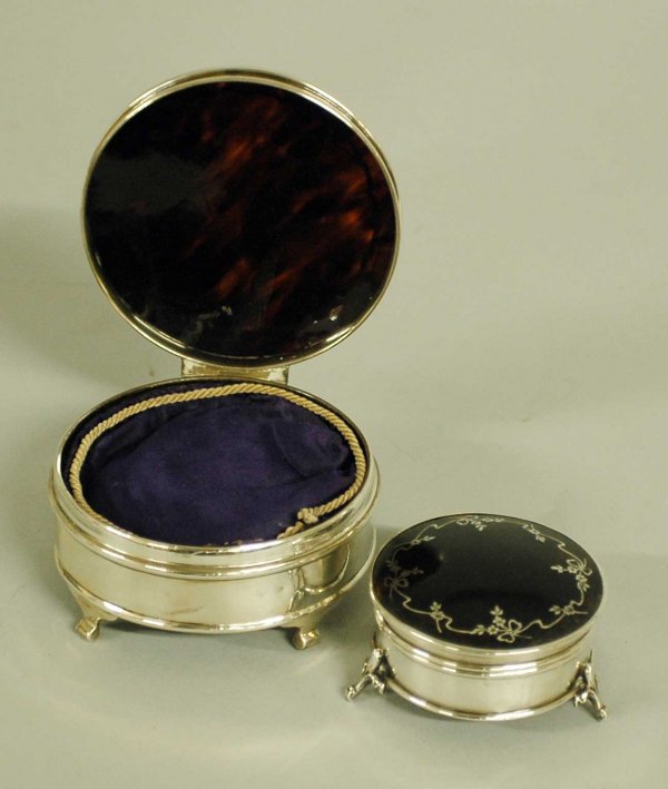 2 GEORGE V S/S AND T.S. SHELL ROUND BOXES - 2