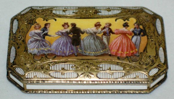 FINE SILVER GILT AND ENAMEL SNUFF BOX