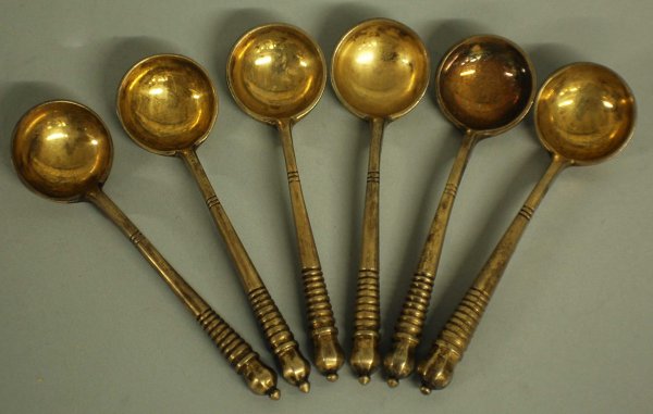 SET OF SIX RUSSIAN SILVER GILT TEA SPOONS