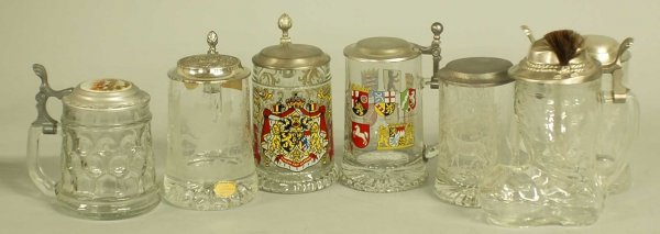 GROUP OF SEVEN GLASS STEINS
