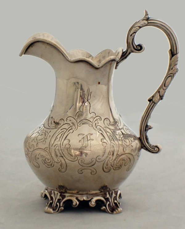 VICTORIAN STERLING SILVER MILK JUG
