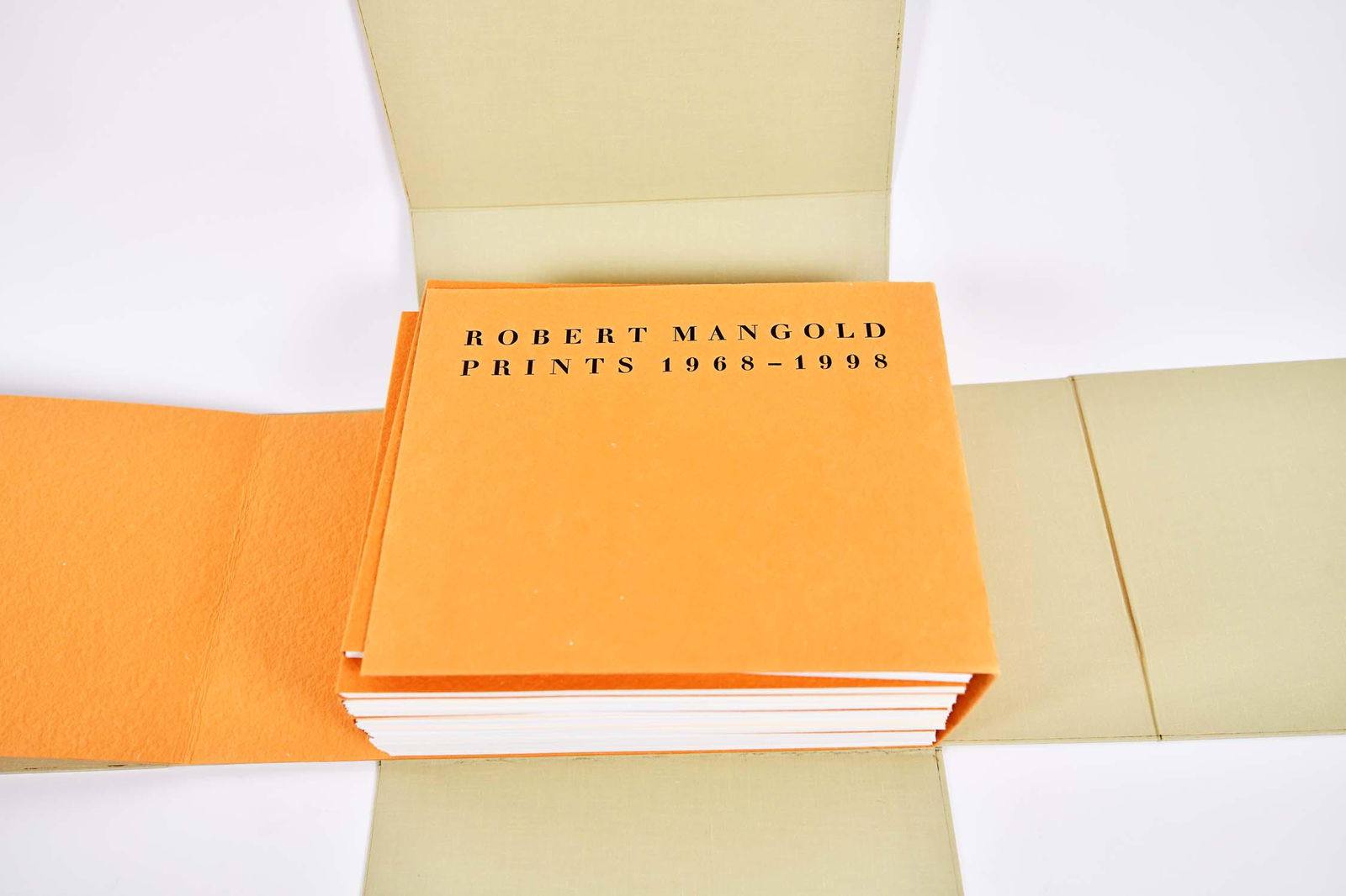 ROBERT MANGOLD (American. b. 1937) Catalogue Raisonne: A Catalogue Raisonne©: Robert Mangold: Prints 1968-1998, [published with seven original woodcuts, now lacking]. Printed and published by Parasol Press, Portland, OR. Edition of 250, with 10 Artist Pr