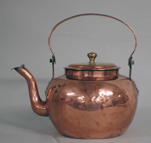 LARGE COPPER POT