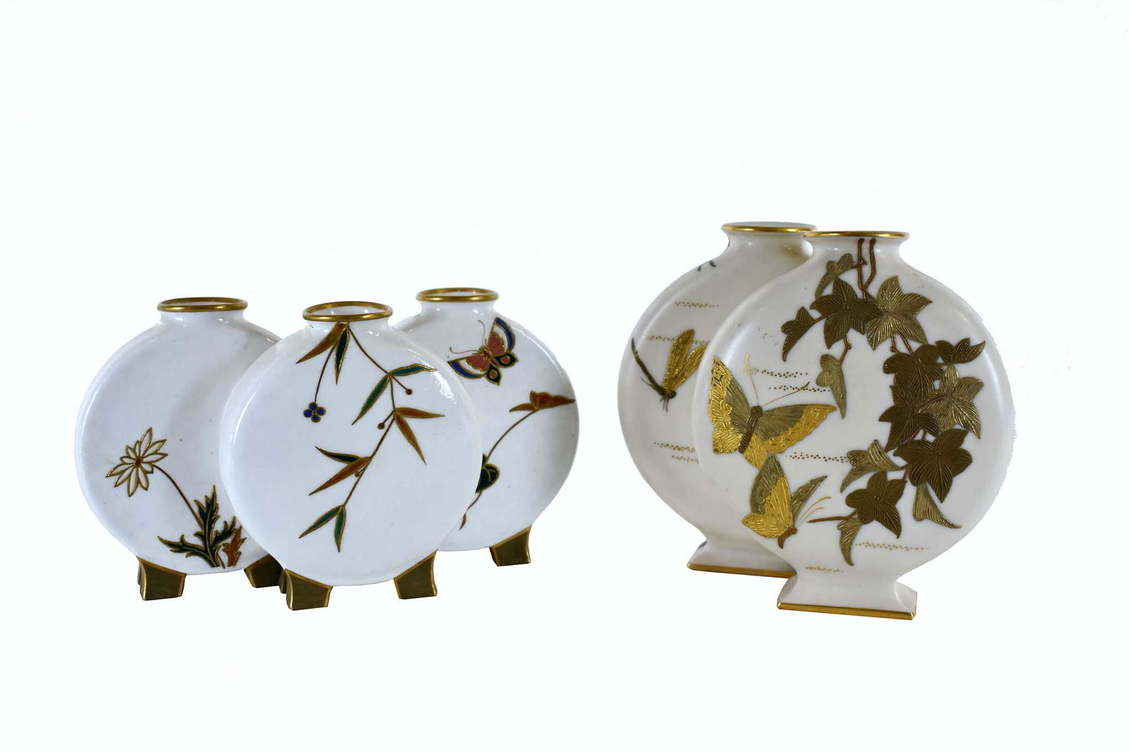 TWO ROYAL WORCESTER GILT DECORATED BUD VASES (1 of 13)
