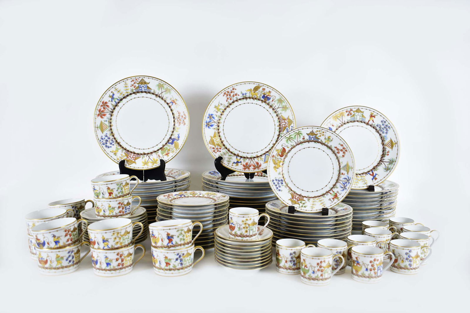 FINE HAND PAINTED CHINOISERIE DINNER SERVICE, LE TALLEC (1 of 13)