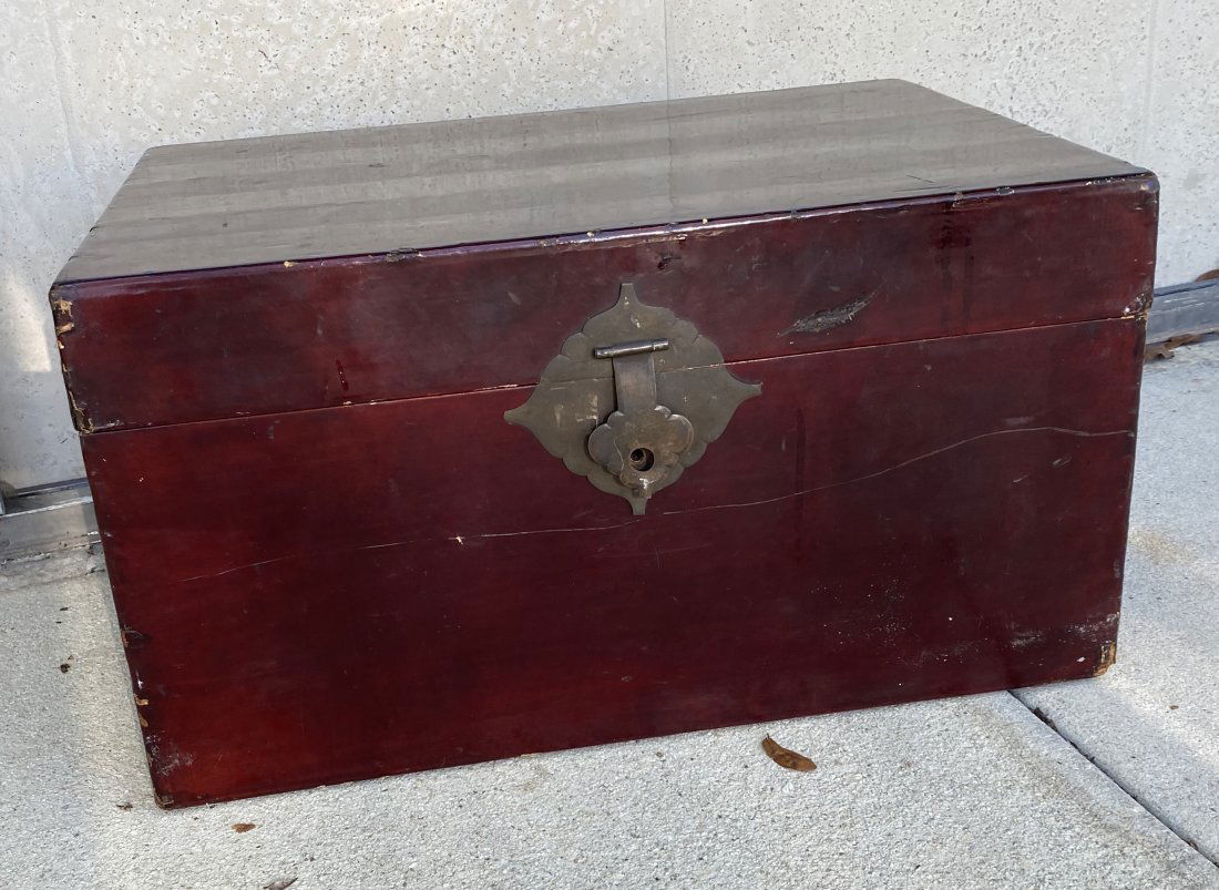 CHINESE RED LACQUERED VELLUM TRUNK (1 of 5)