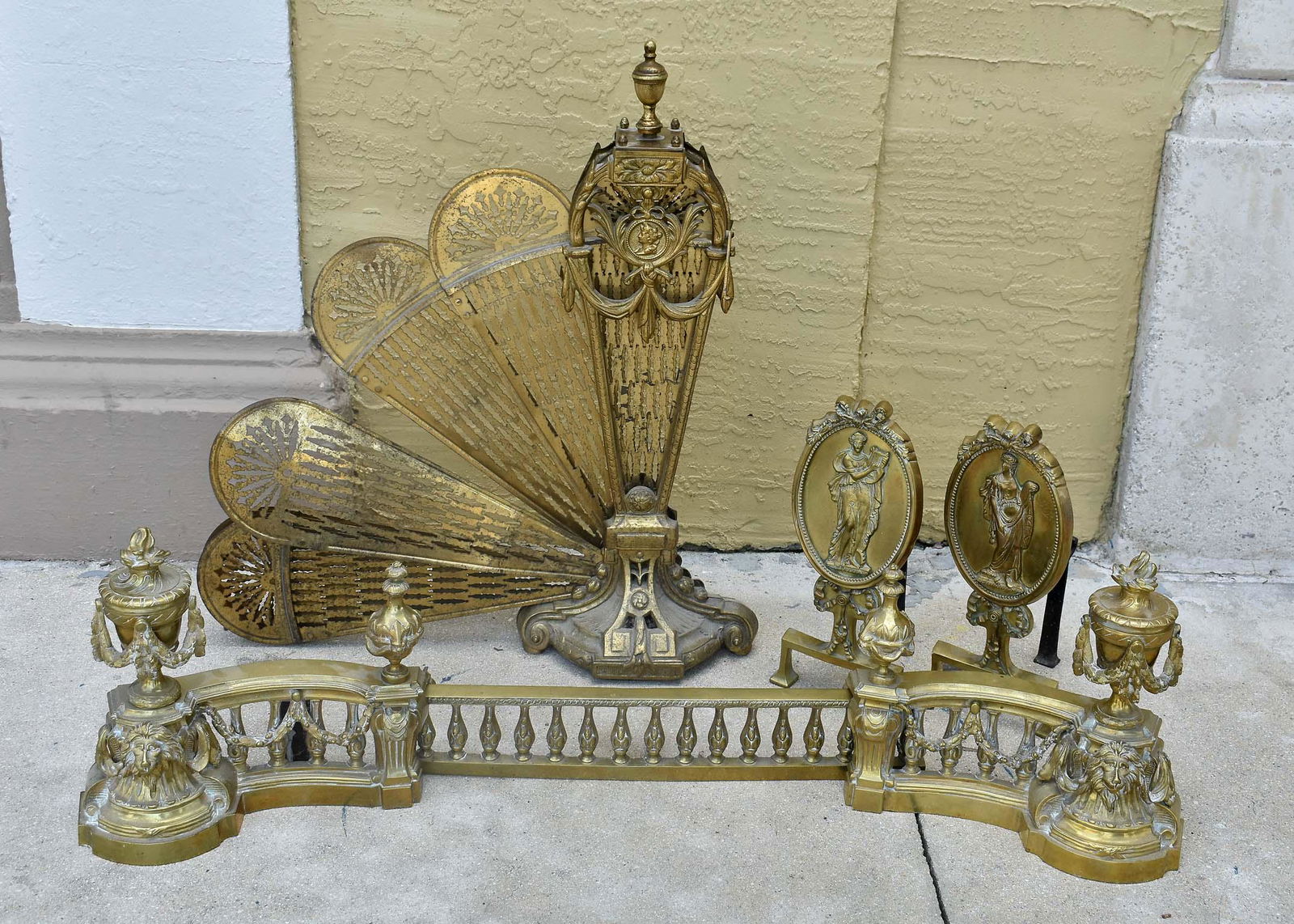 TWO PAIRS OF BRASS ANDIRONS & PEACOCK FAN SCREEN (1 of 5)