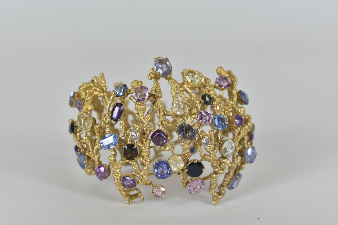 14K YELLOW GOLD AND SEMI PRECIOUS COLORED STONE: BRACELET Marked 14K. with maker's mark. Total Weight: 49.5 dwt.