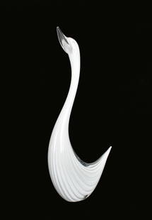 VENETIAN INTERNALLY DECORATED GLASS SWAN: Seguso Arte Vetro label. The interior with curving white striations. Height 17.5 in. Width 9 in.