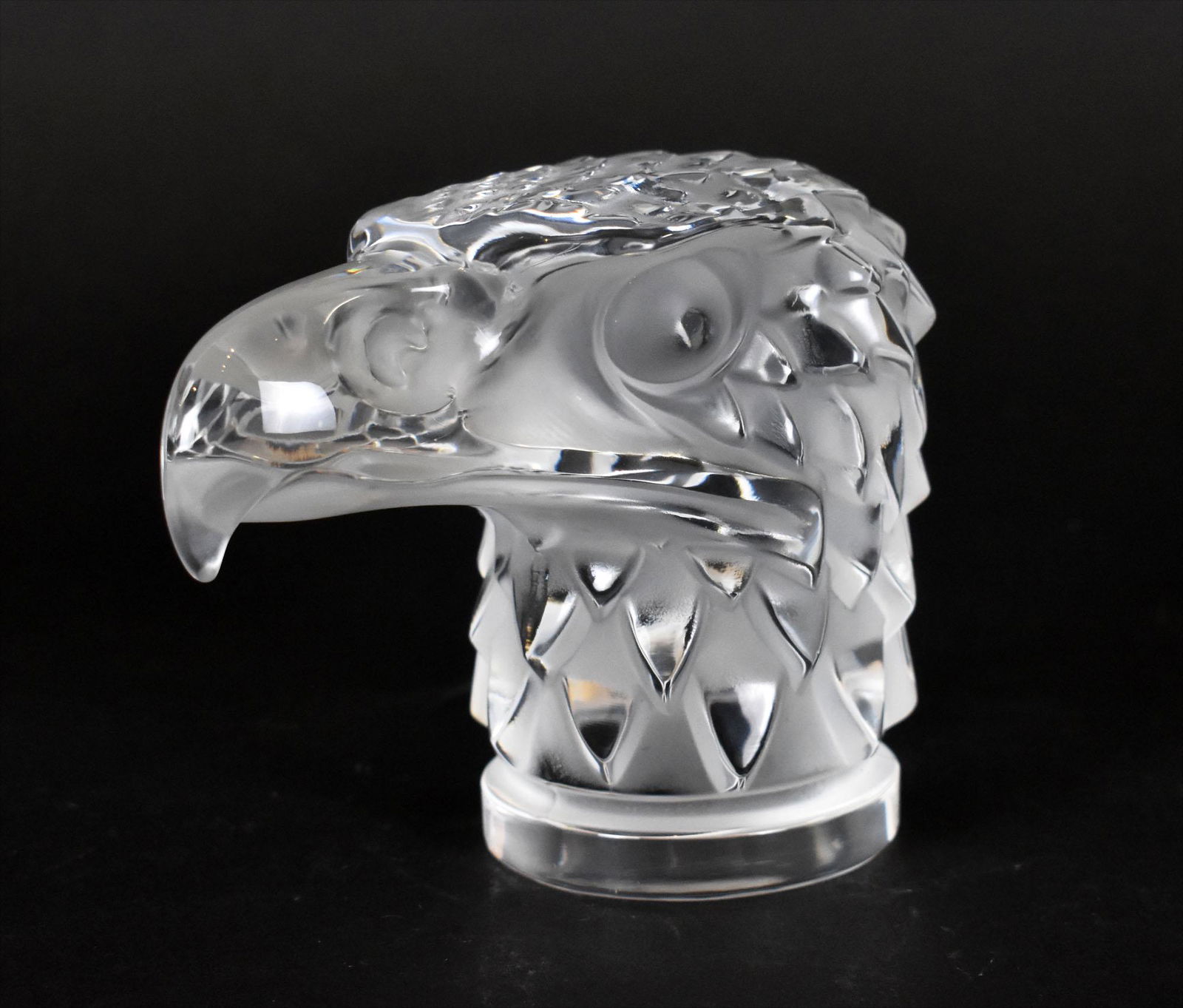 LALIQUE EAGLE HEAD COLORLESS GLASS MASCOT (1 of 4)