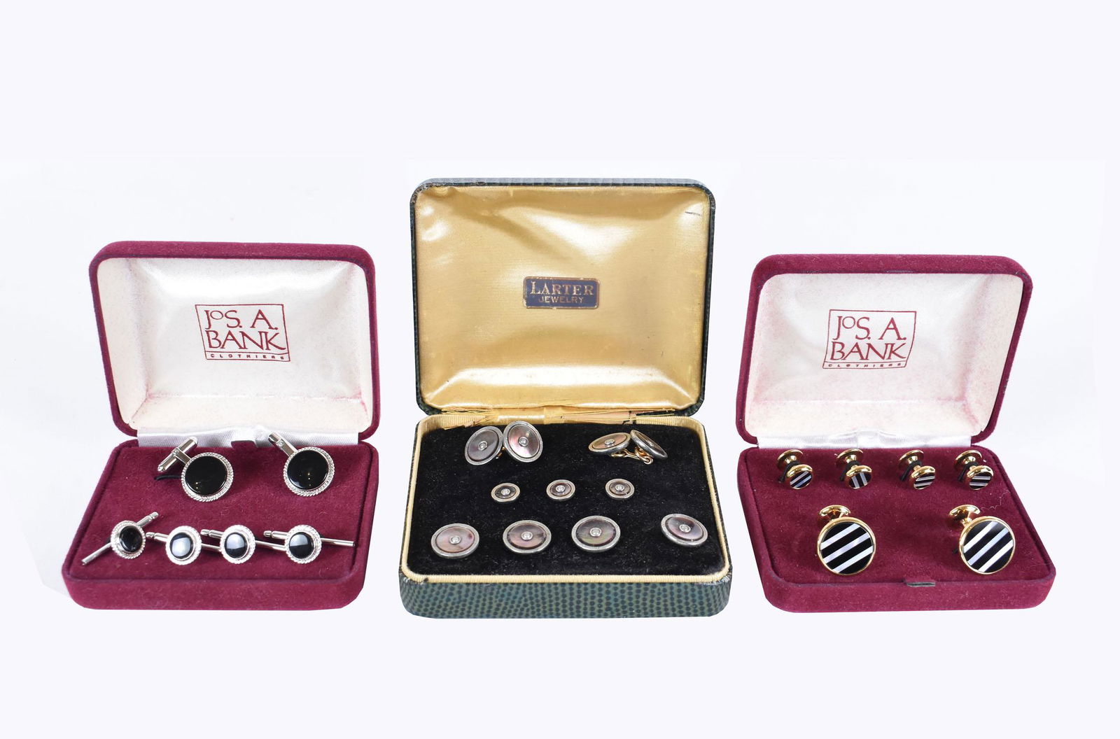 THREE GENTLEMEN'S GOLD-PLATED DRESSING SETS (1 of 4)